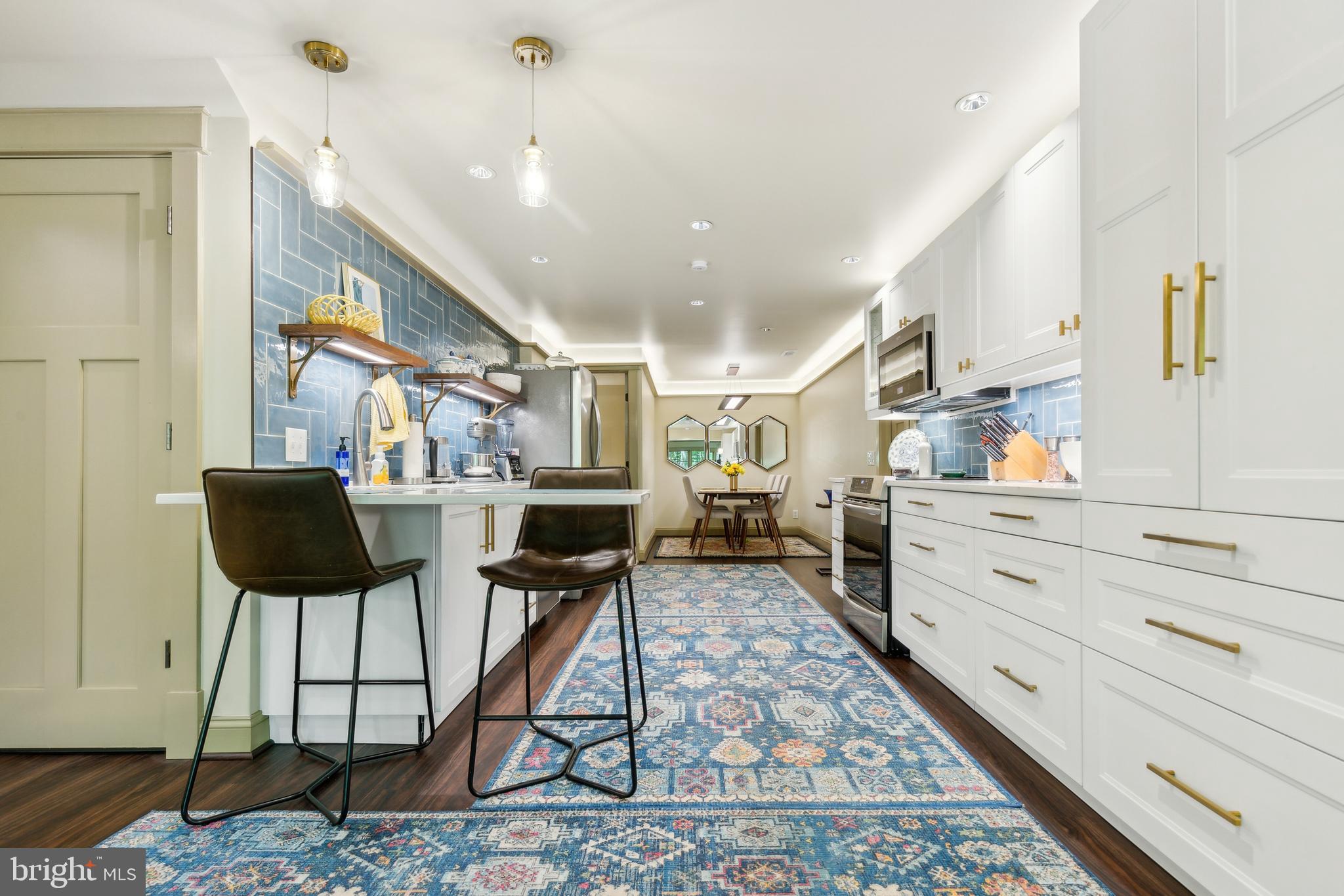 5019 Willowmeade Drive Fairfax, VA 22030 - Photo 61 of 77 2nd Kitchen in lower level apartmeht