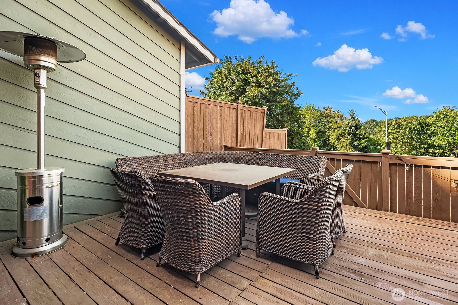 25044 Lake Fenwick Road, Unit 32 Kent, WA 98032 - Photo 16 of 19 Gallery Image 16