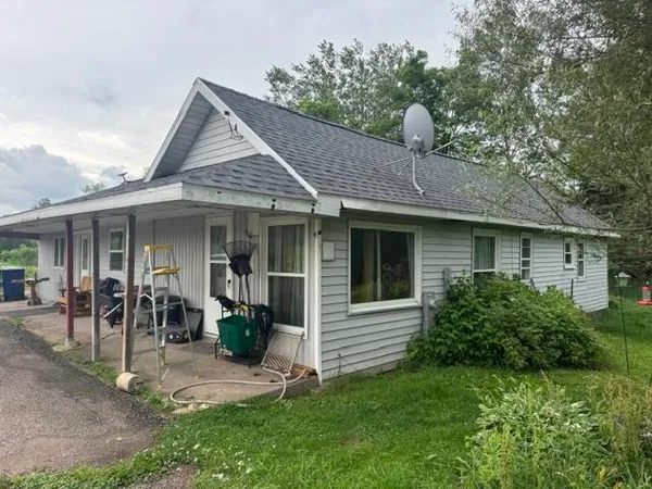$99,900 | W17185 County Rd M, Tigerton, WI 54486