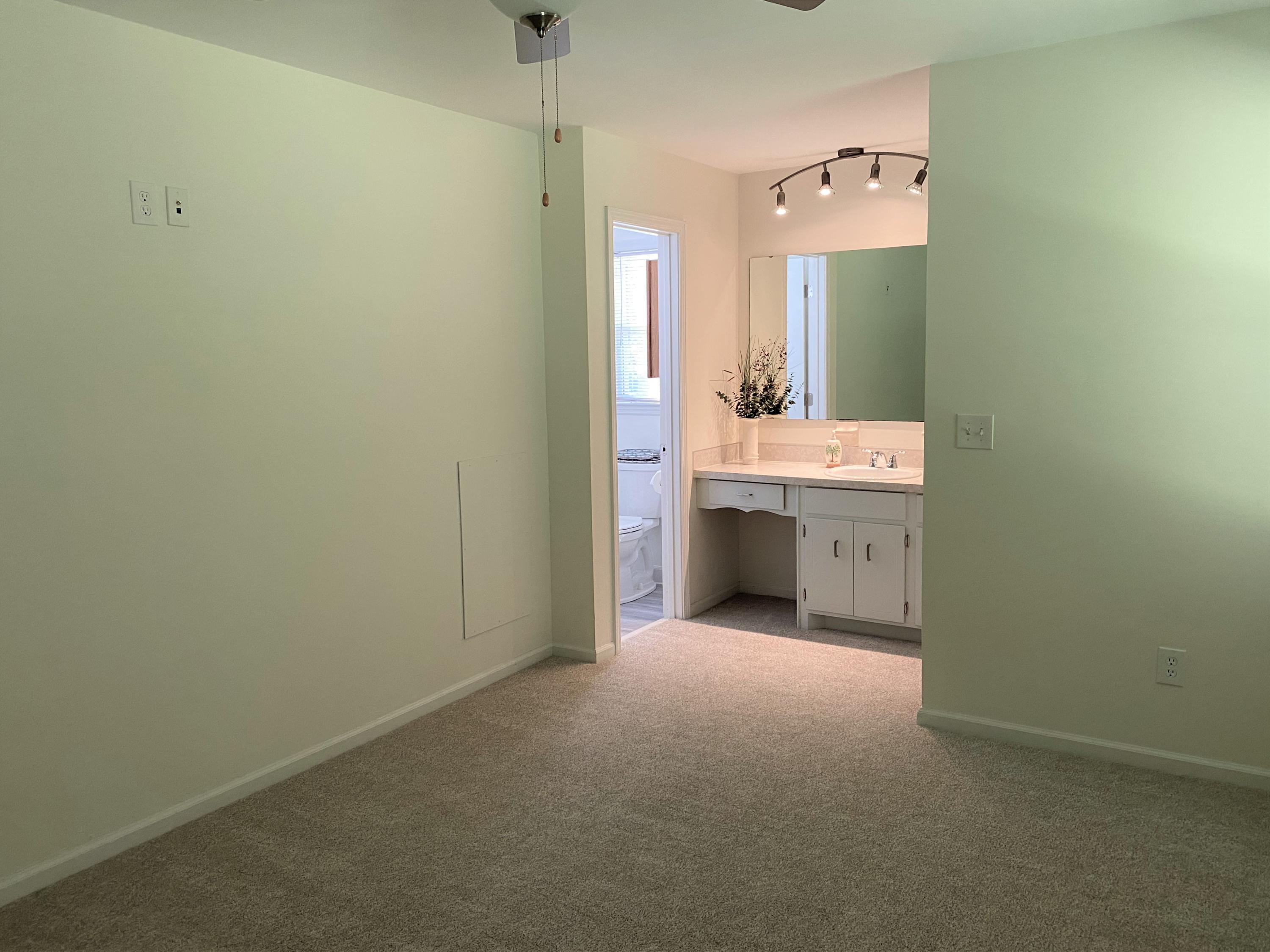 125 Wheeler Road Summerville, SC 29486 - Photo 17 of 40 Master Bath 1