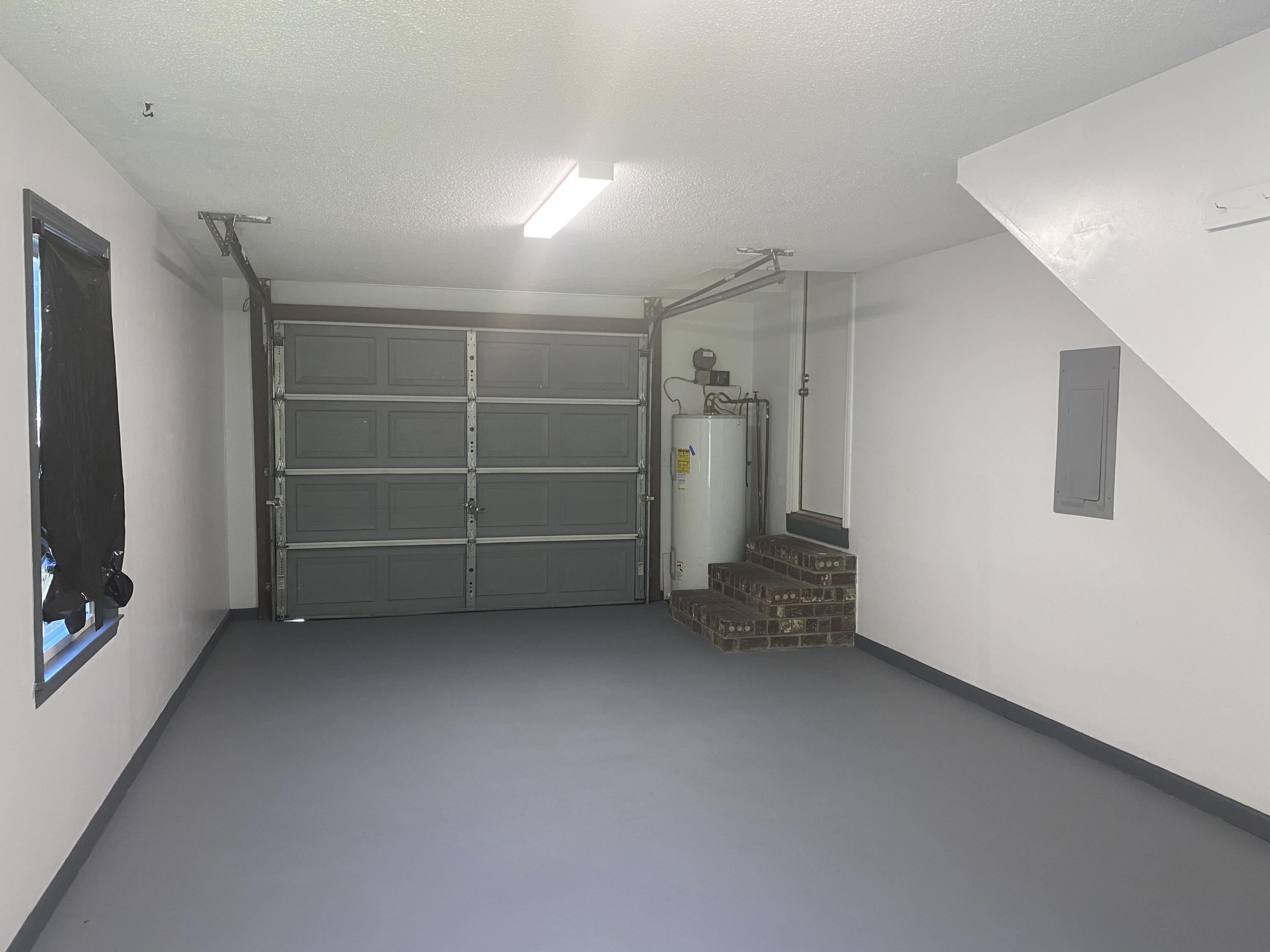 125 Wheeler Road Summerville, SC 29486 - Photo 35 of 40 Garage view 2