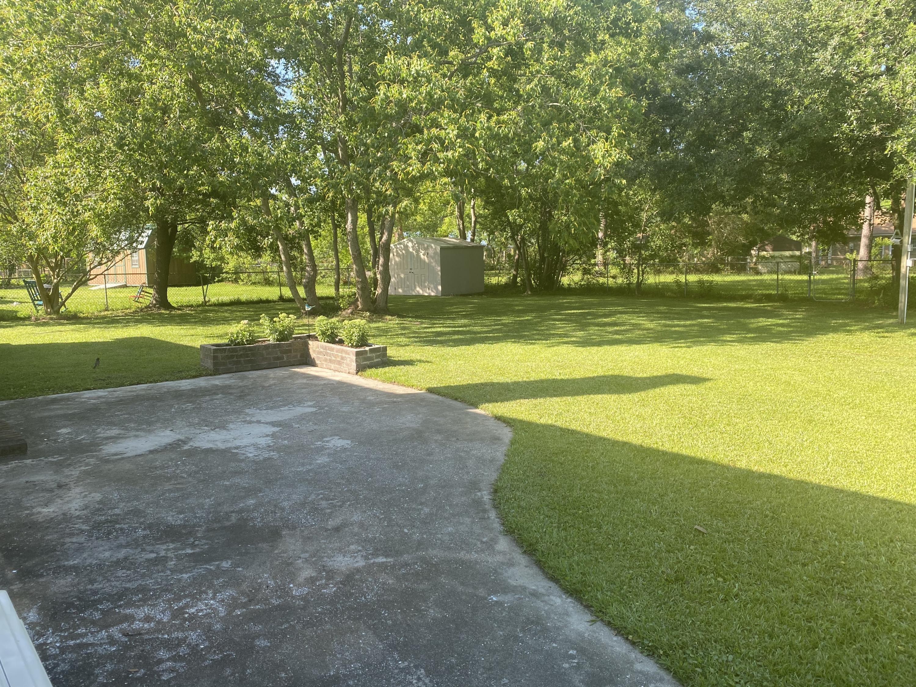 125 Wheeler Road Summerville, SC 29486 - Photo 38 of 40 Backyard