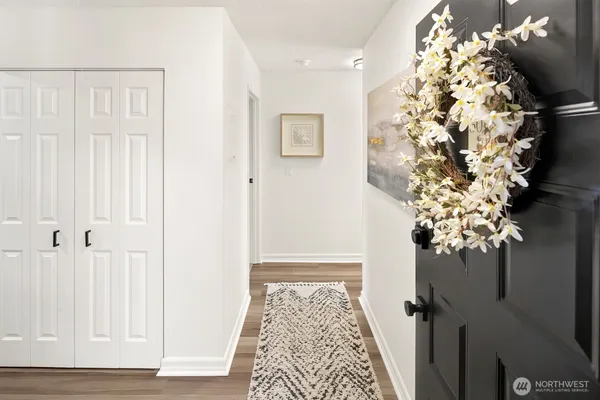 $505,000 | 10508 Northeast 32nd Place, Unit G302, Bellevue, WA 98004