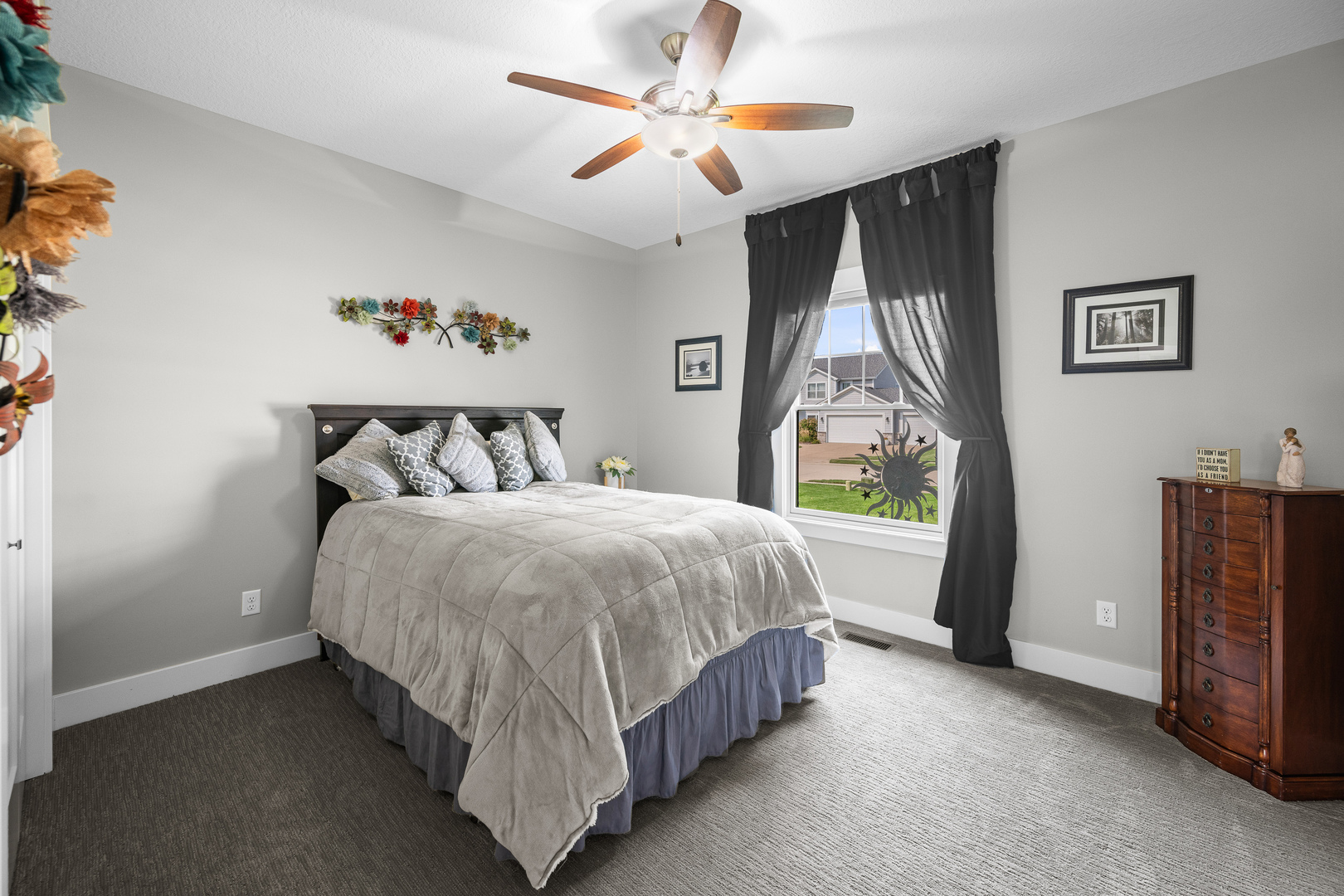 5555 Emily Road Bettendorf, IA 52722 - Photo 46 of 62 Gallery Image 46