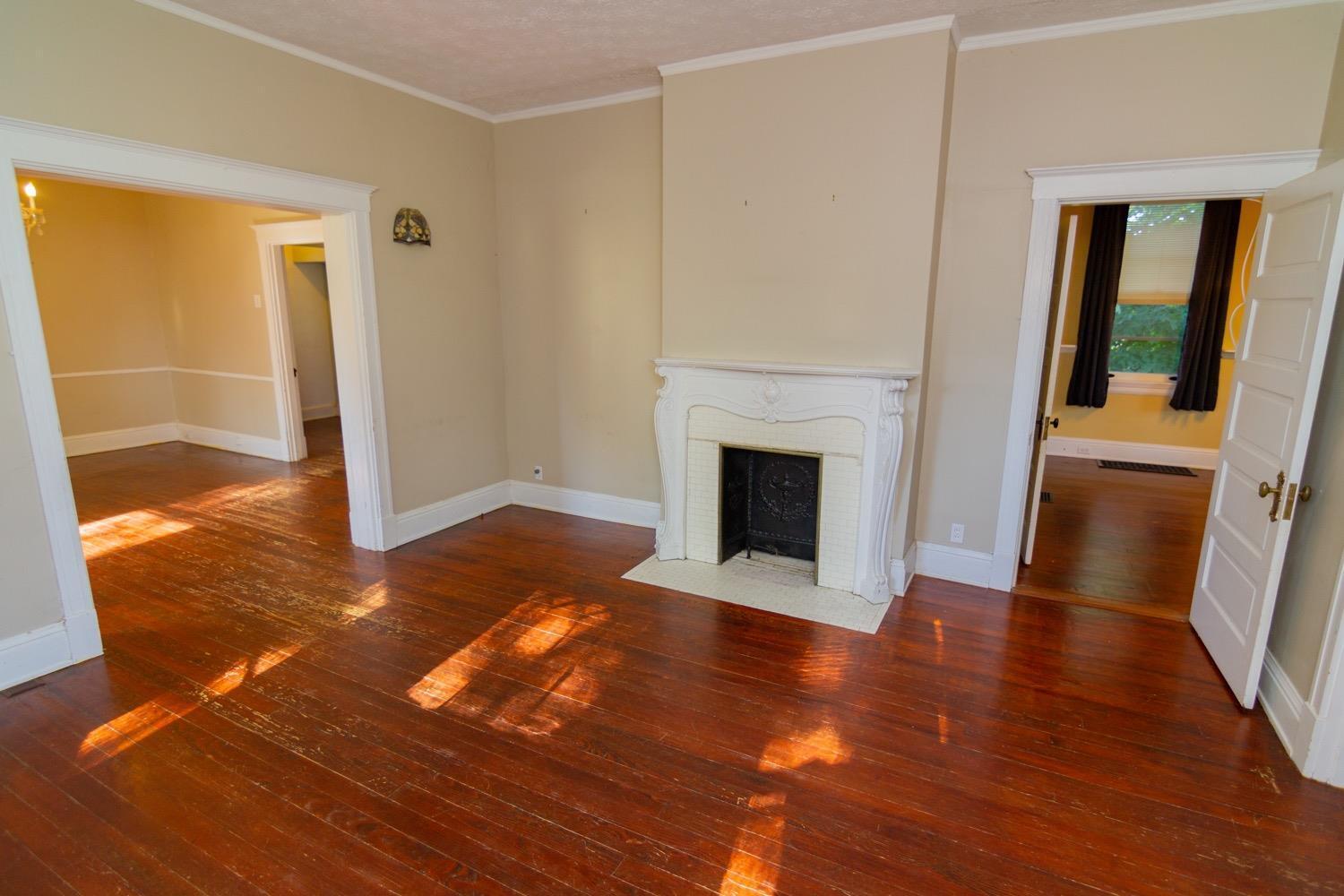 4453 Foley Road Cincinnati, OH 45238 - Photo 9 of 38