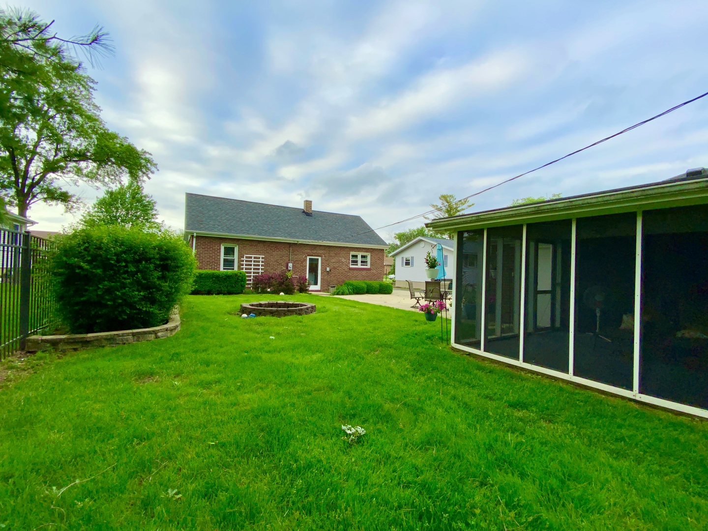 11133 Revere Road Mokena, IL 60448 - Photo 4 of 38 Gallery Image 4