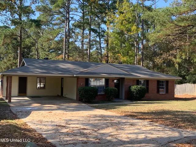 $205,000 | 119 Hill Circle, Pearl, MS 39208