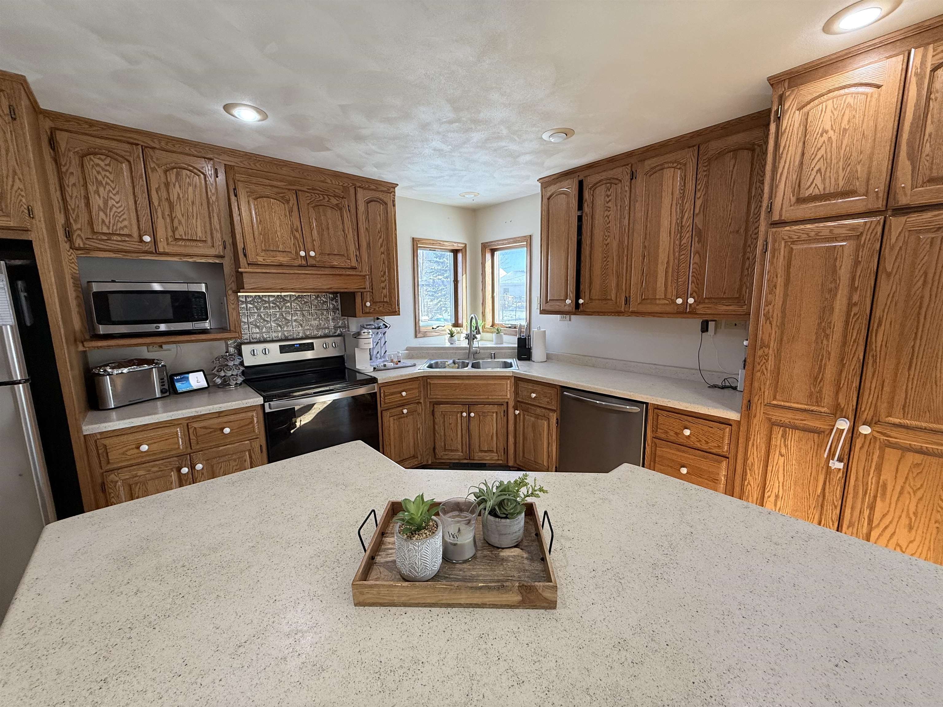 3608 South Berryfield Lane Appleton, WI 54915 - Photo 7 of 41