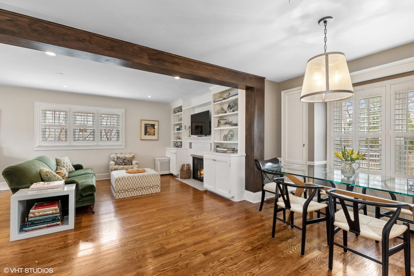 660 Northmoor Road Lake Forest, IL 60045 - Photo 8 of 24 a living room with fireplace furniture and a wooden floor