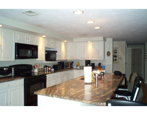 48 Celia Road Braintree, MA 02184 - Photo 4 of 12 Gallery Image 4