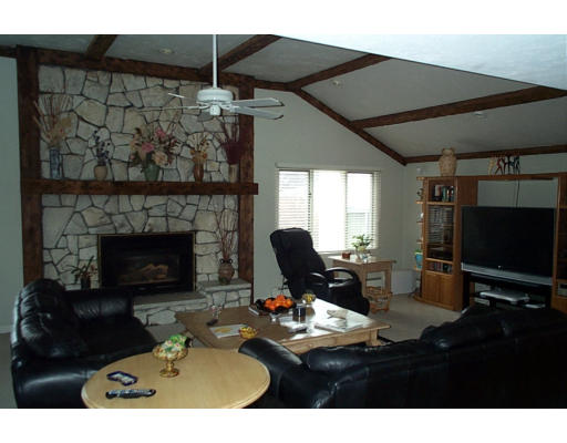 48 Celia Road Braintree, MA 02184 - Photo 6 of 12 Gallery Image 6