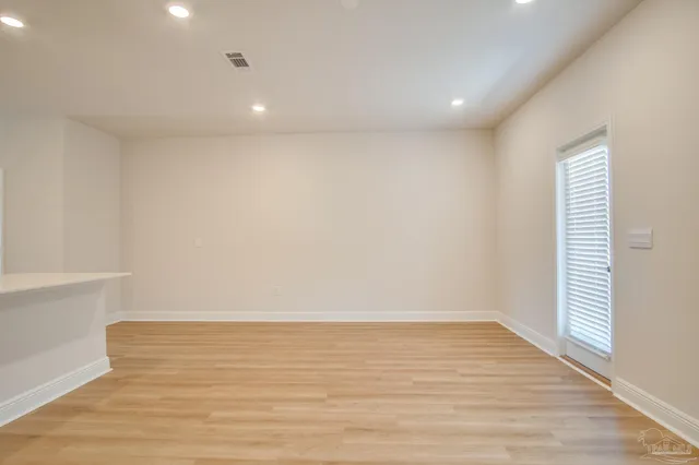 $2,000 | 2495 Cliff Hollow Circle, Gulf Breeze, FL 32563