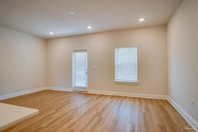 $2,000 | 2495 Cliff Hollow Circle, Gulf Breeze, FL 32563