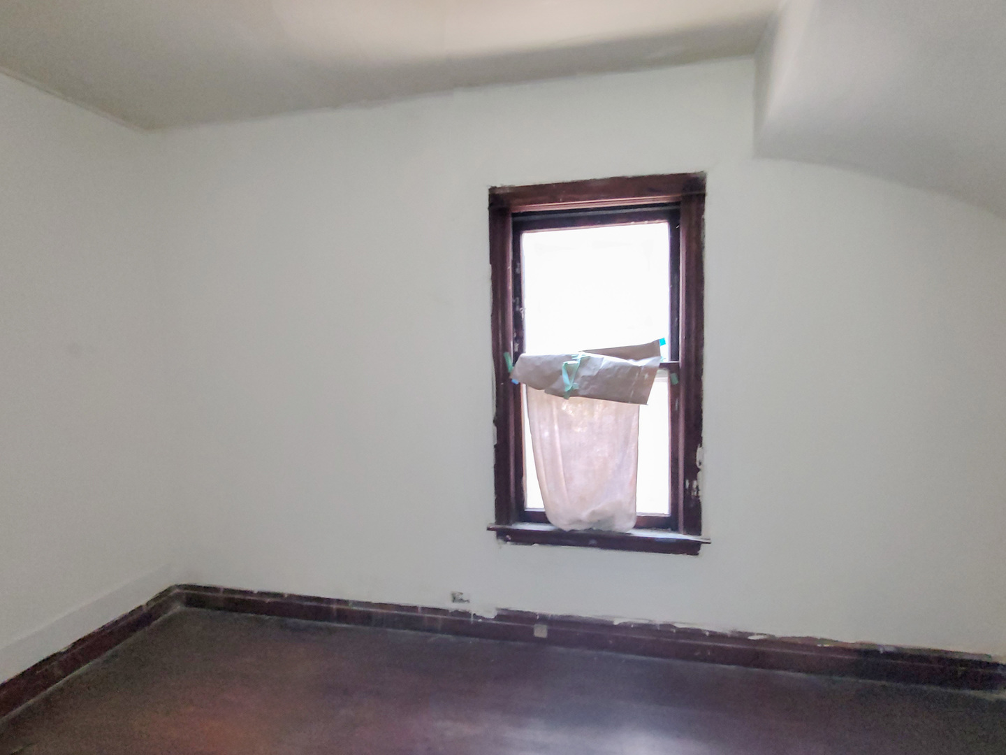 2641 West 69th Street Chicago, IL 60629 - Photo 8 of 16 a small space with a window
