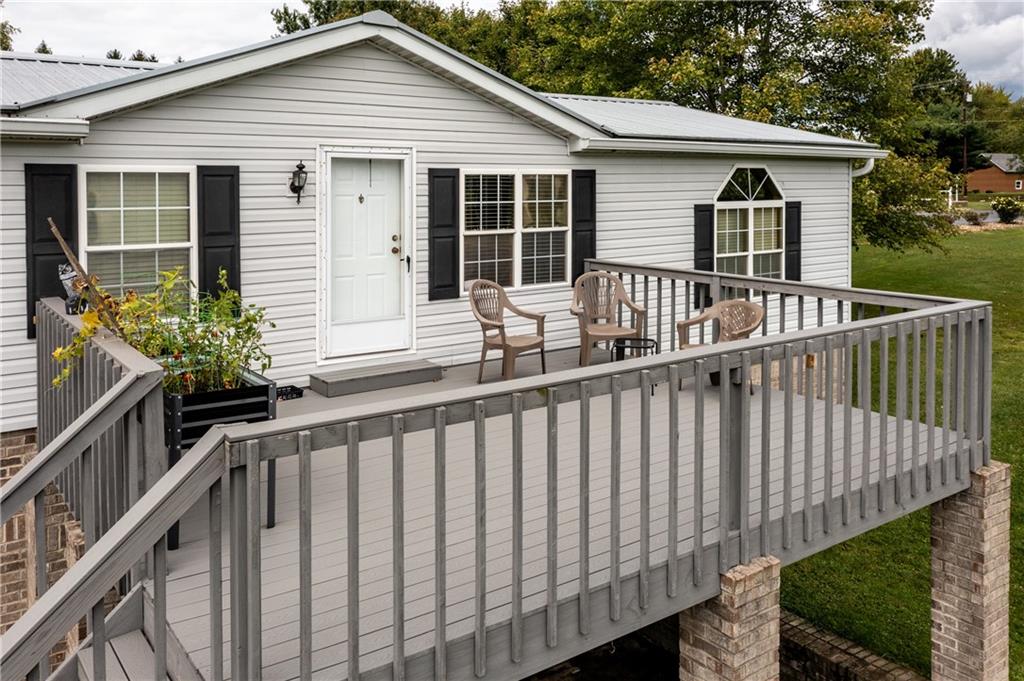 14 Stinedurf Road West Middlesex, PA 16159 - Photo 31 of 42 Gallery Image 31
