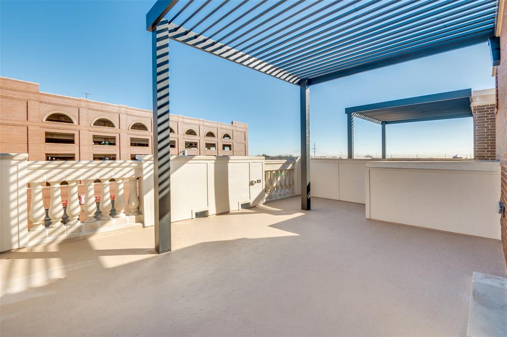 218 East Dallas Road, Unit 102 Grapevine, TX 76051 - Photo 23 of 33 Rooftop patio