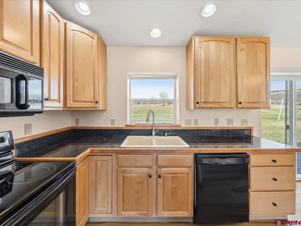 $420,000 | 404 Southeast Birdie Circle, Cedaredge, CO 81413