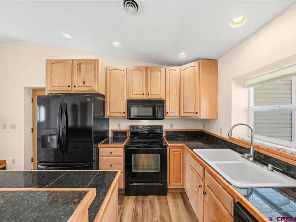 $420,000 | 404 Southeast Birdie Circle, Cedaredge, CO 81413