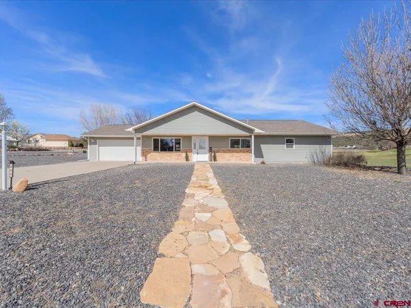 $420,000 | 404 Southeast Birdie Circle, Cedaredge, CO 81413