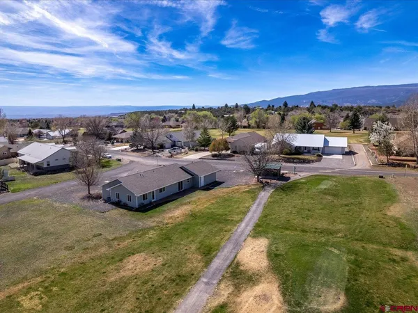 $420,000 | 404 Southeast Birdie Circle, Cedaredge, CO 81413