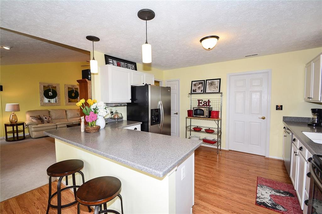 638 Quail Ridge Drive Westfield, IN 46074 - Photo 10 of 42 Gallery Image 10