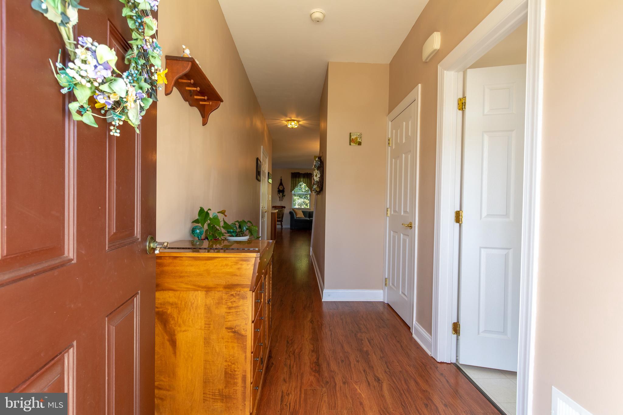 58 Sugar Maple Road Barto, PA 19504 - Photo 5 of 40 Foyer