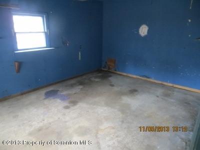 362 Cherry Lane Road Bartonsville, PA 18321 - Photo 5 of 16 Gallery Image 5