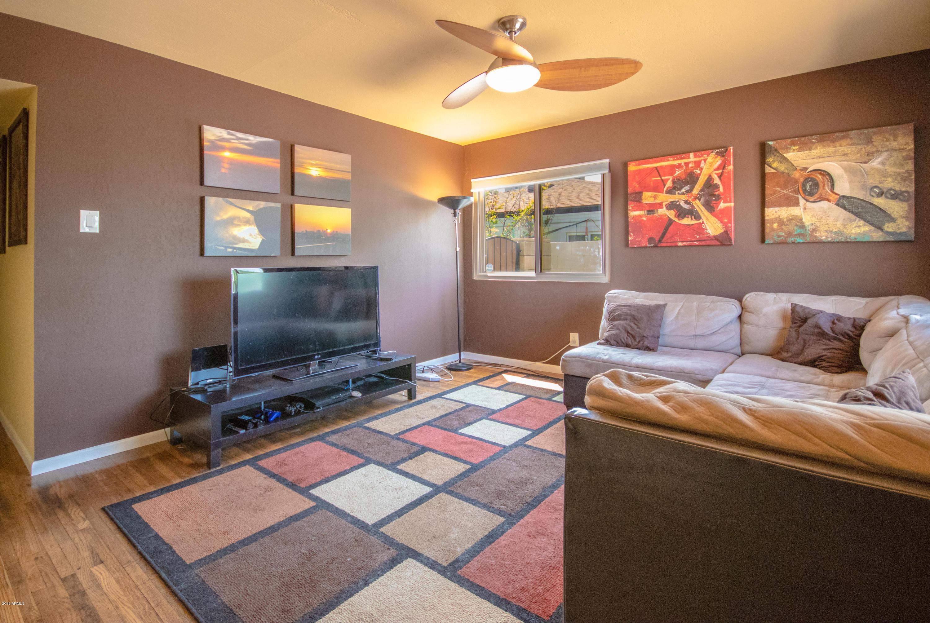 1225 East Almeria Road Phoenix, AZ 85006 - Photo 3 of 15 great room