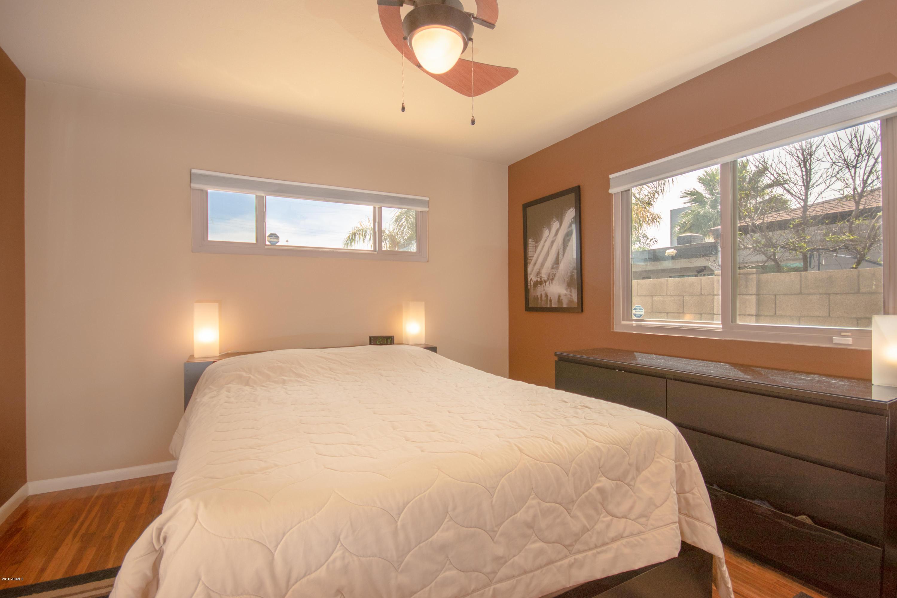 1225 East Almeria Road Phoenix, AZ 85006 - Photo 10 of 15 master bedroom