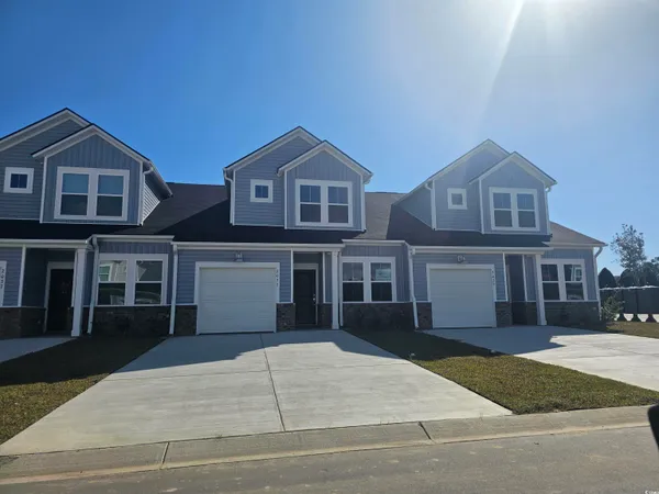 $1,975 | 2033 Wild Indigo Circle, Calabash, NC 28467