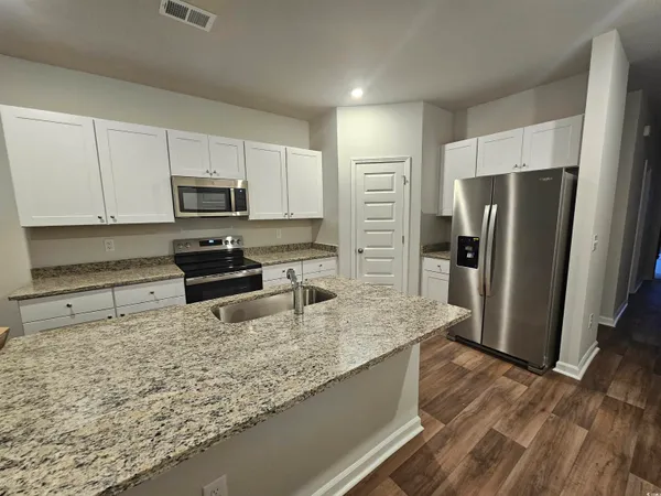 $1,975 | 2033 Wild Indigo Circle, Calabash, NC 28467