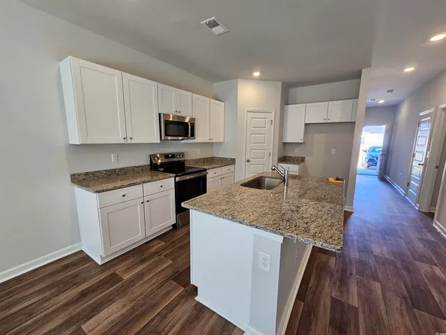 $2,025 | 2033 Wild Indigo Circle, Calabash, NC 28467