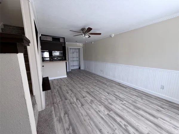 $1,000 | 2110 Wilcrest Drive, Unit 128, Houston, TX 77077