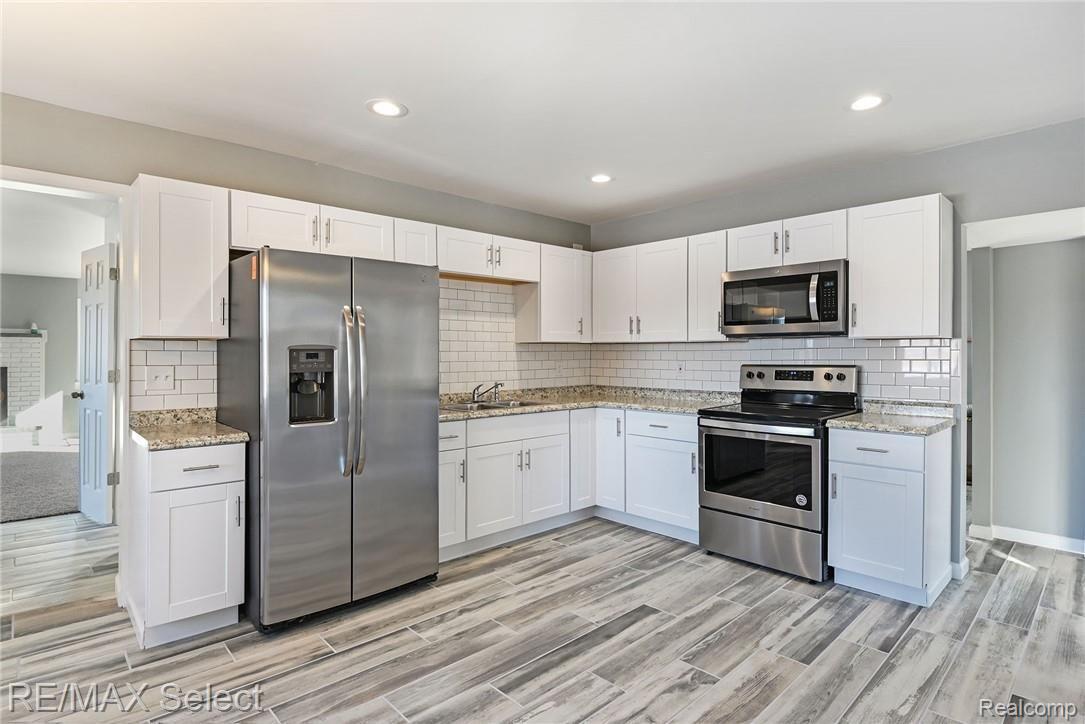 4055 South Genesee Road Grand Blanc, MI 48439 - Photo 7 of 19 CNG_5247.jpg