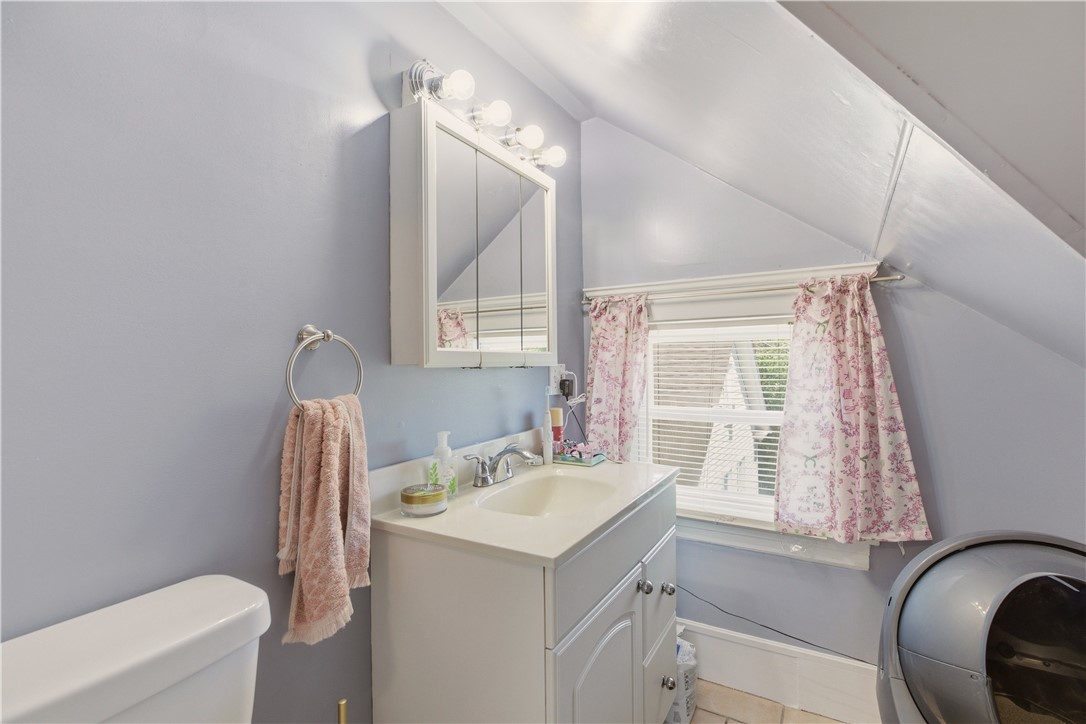 455 Child Street, Unit 3 Warren, RI 02885 - Photo 16 of 20