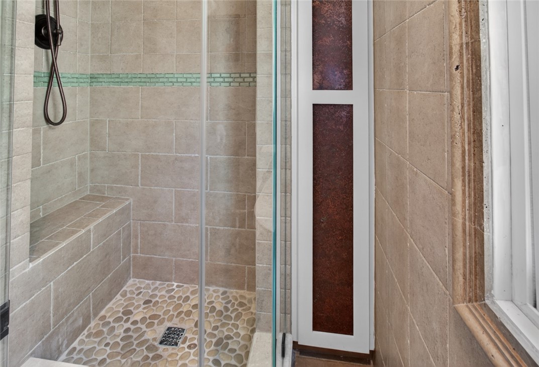670 Claybourne Road Brighton, NY 14618 - Photo 29 of 42 Main bath
