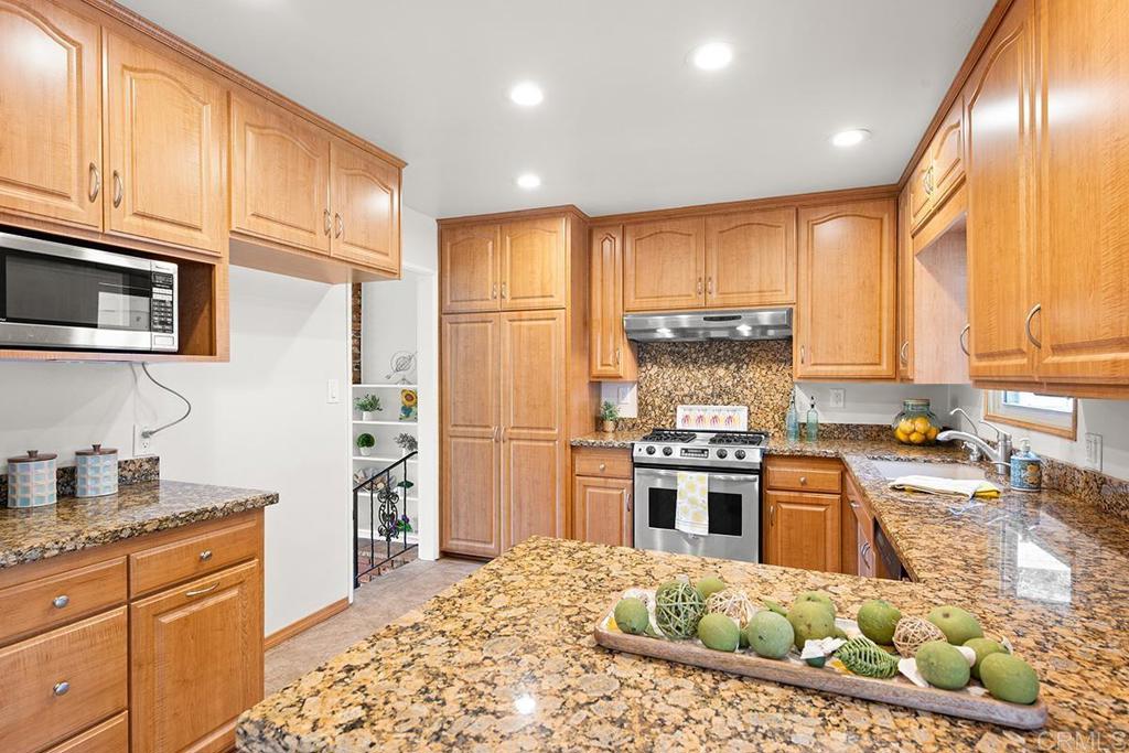 1071 Washington Heights Road El Cajon, CA 92019 - Photo 14 of 65