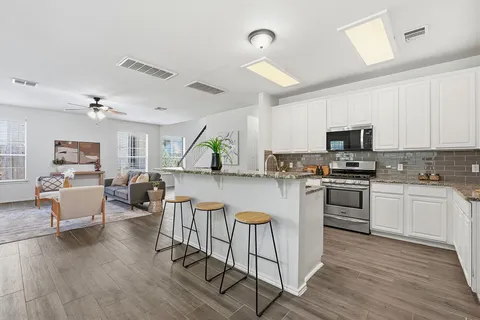 $550,000 | 10504 Beard Avenue, Austin, TX 78748