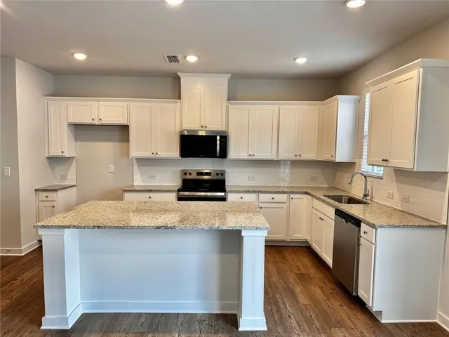 $2,250 | 1733 Harper Lily Lane, Lawrenceville, GA 30043