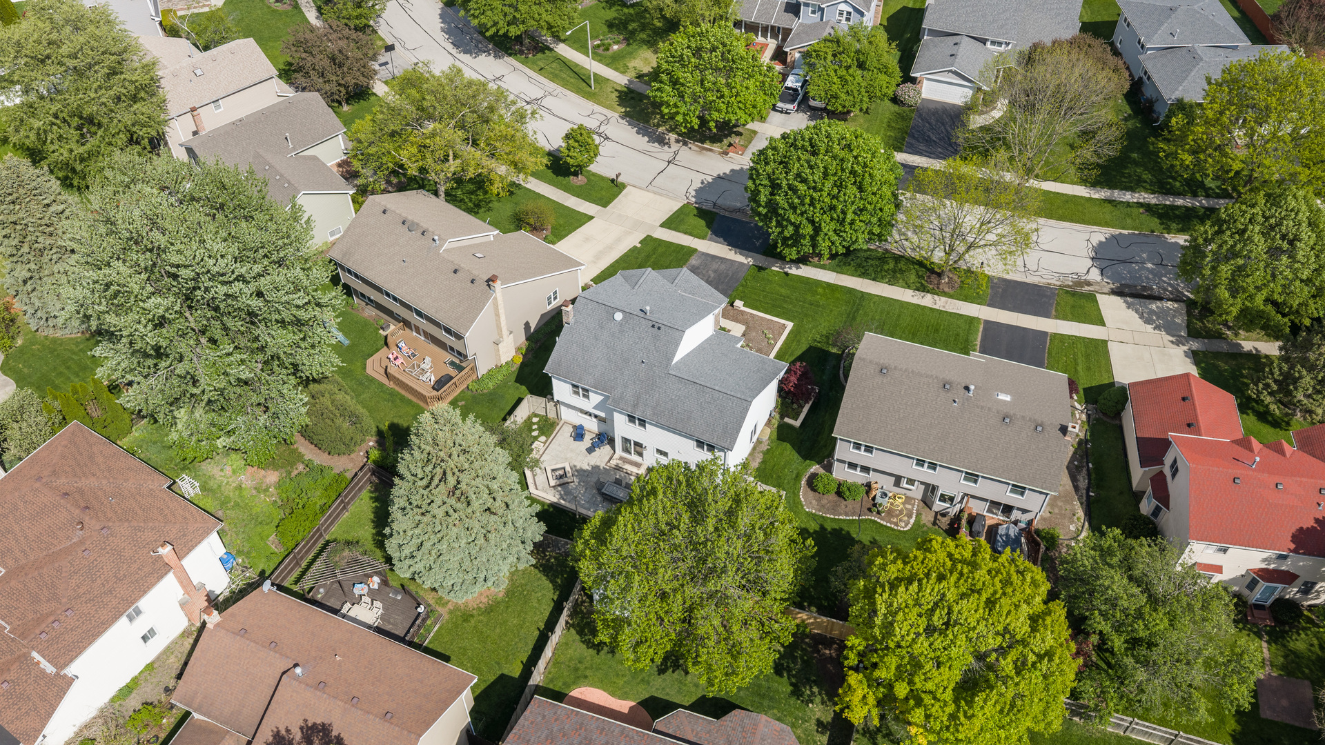 1631 Terri Circle Naperville, IL 60563 - Photo 35 of 39 an aerial view of a house with a garden