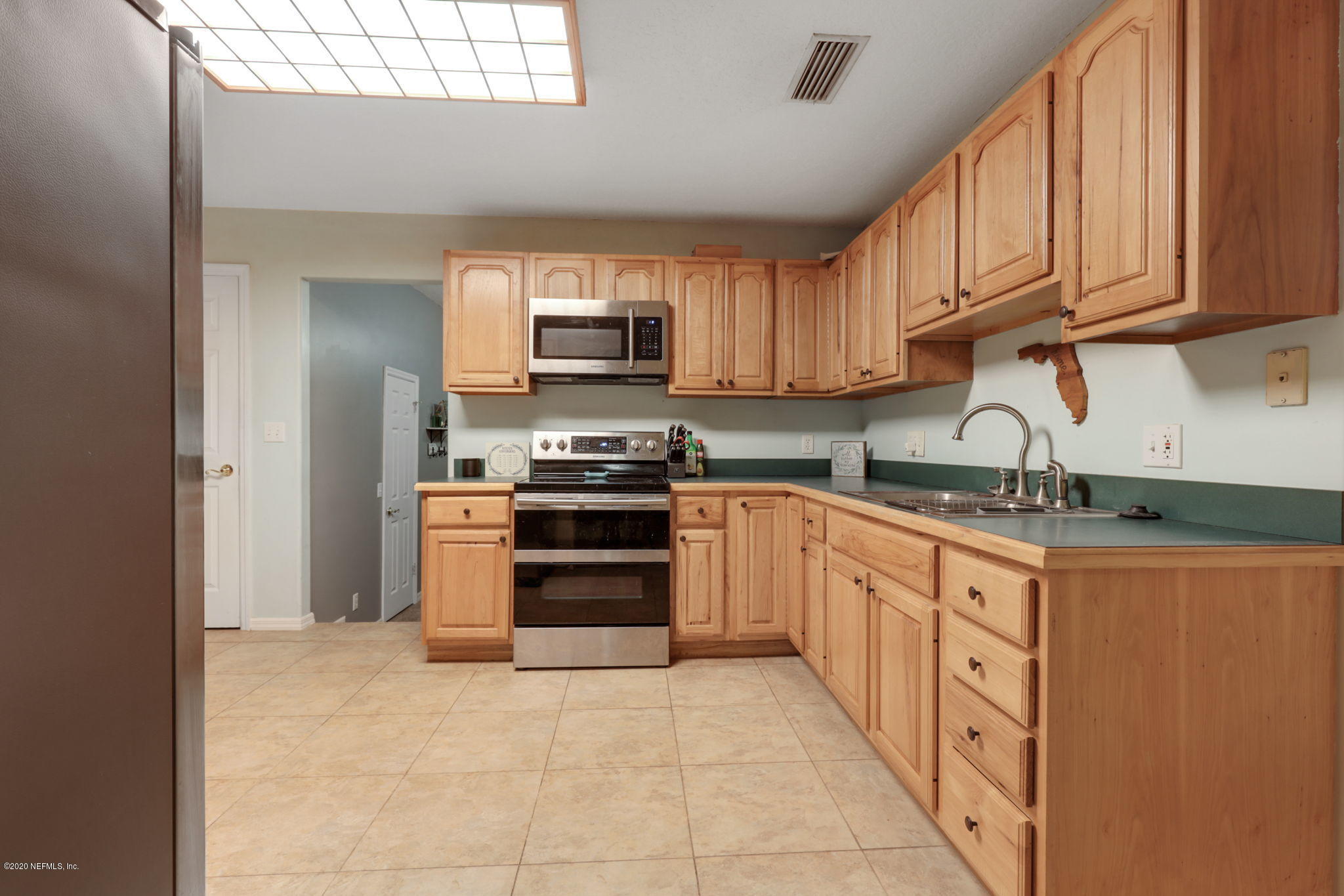 5176 Country Estates Road Middleburg, FL 32068 - Photo 9 of 24 Stainless Appliances with Double Ovens