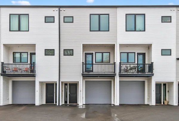 $460,000 | 531 Westbrook Street, Unit 8, South Portland, ME 04106
