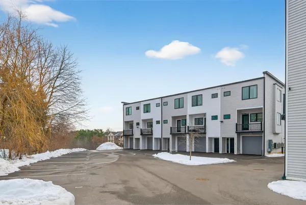 $460,000 | 531 Westbrook Street, Unit 8, South Portland, ME 04106