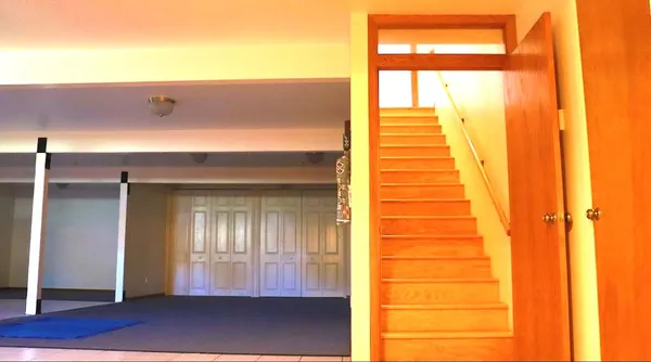 a view of entryway