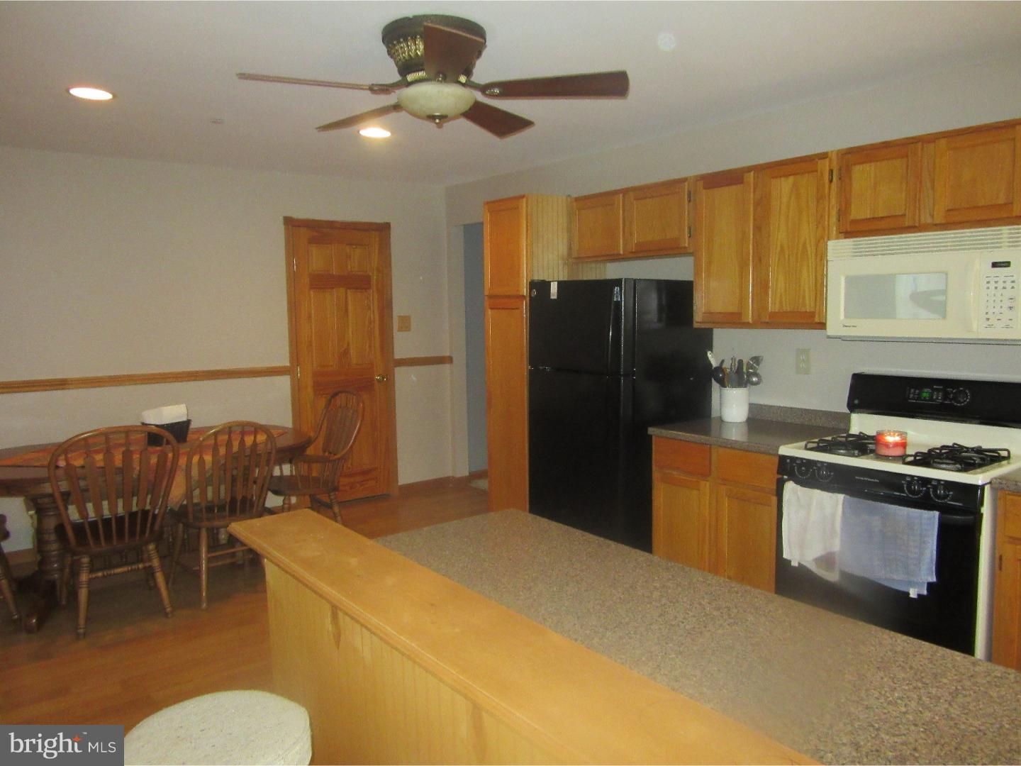 449 East Springfield Road Springfield, PA 19064 - Photo 6 of 21 Kitchen