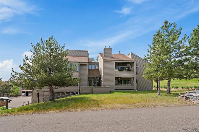 $445,000 | 23712 Pondview Place, Unit A, Golden, CO 80401