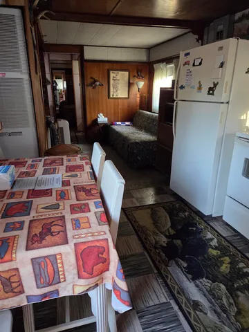 $75,000 | N9522 Nesters Road, Crivitz, WI 54114