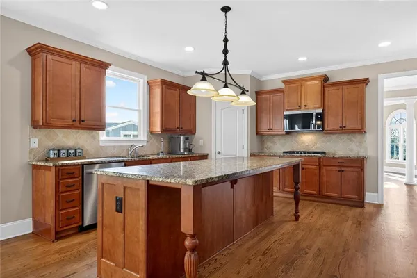 $759,000 | 630 Blackwater Ridge, Canton, GA 30114