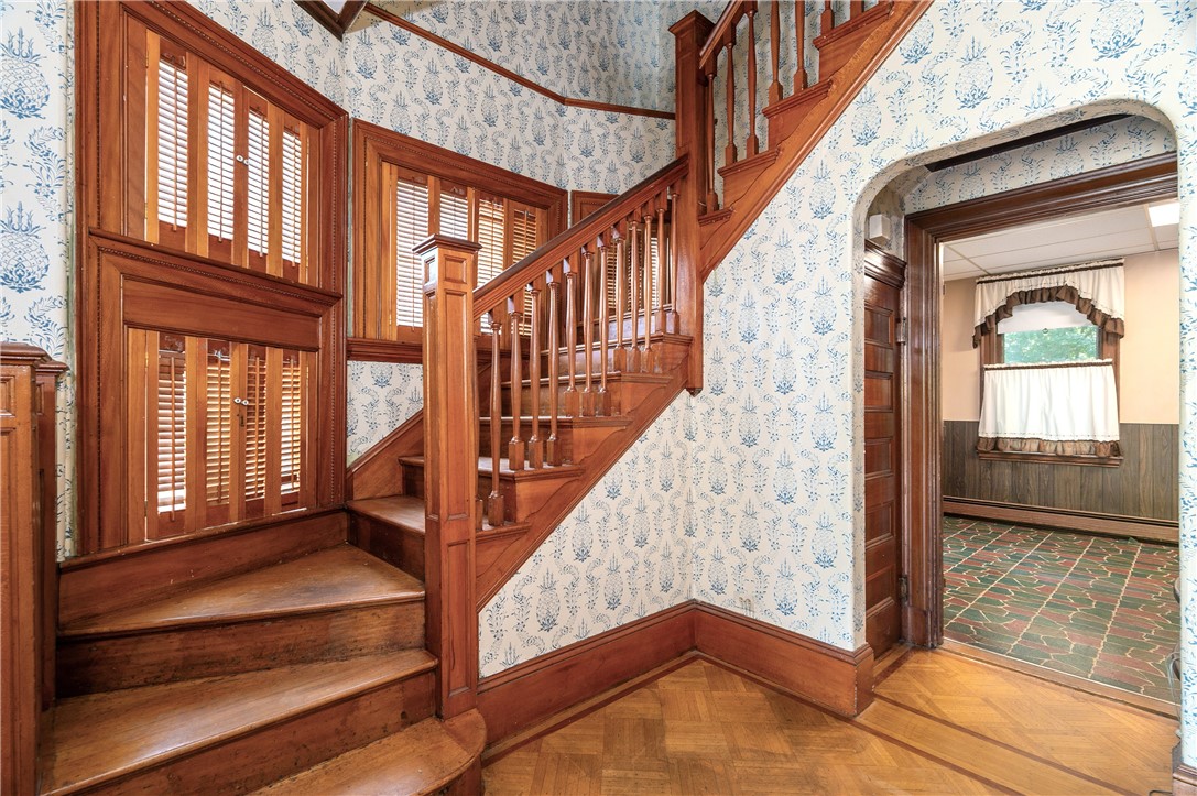 74 Highland Street Woonsocket, RI 02895 - Photo 19 of 44