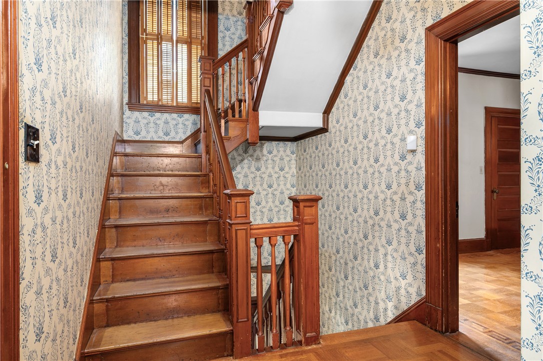 74 Highland Street Woonsocket, RI 02895 - Photo 21 of 44